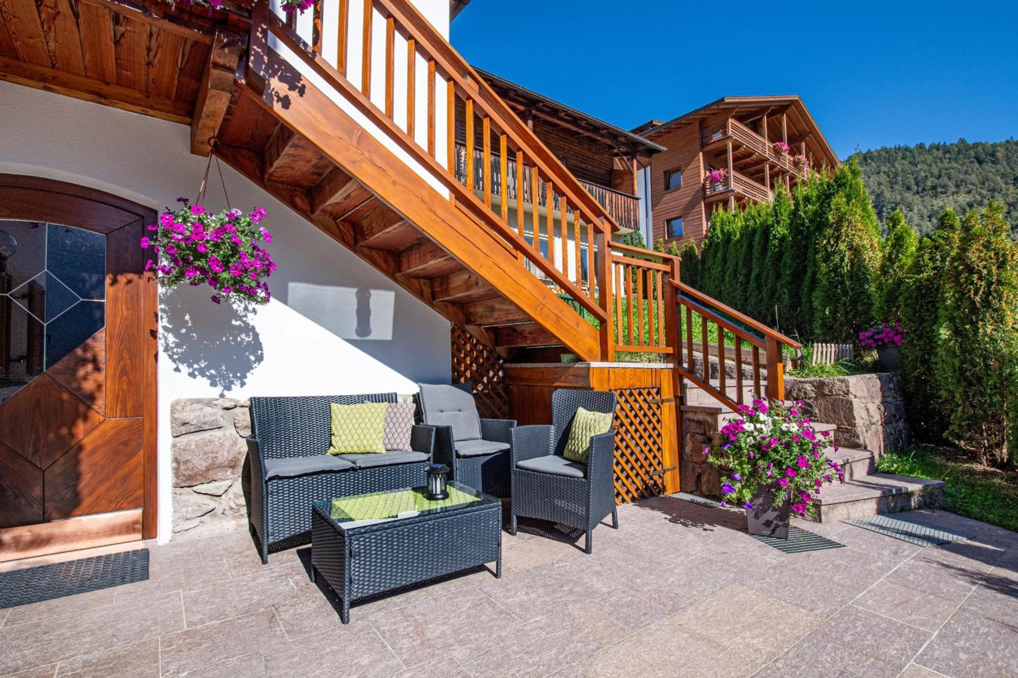 Apartment Sellablick Ortisei Bagian luar foto